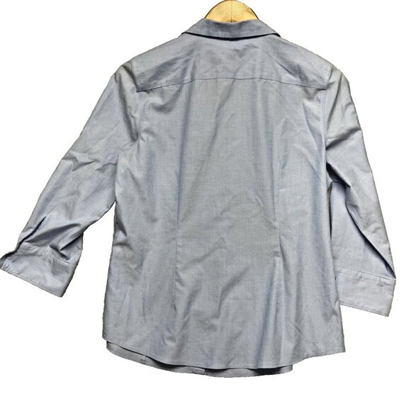 Talbots Size 12 Petite Non-Iron Button Down Shirt, Classic Light Blue Office - Picture 7 of 7